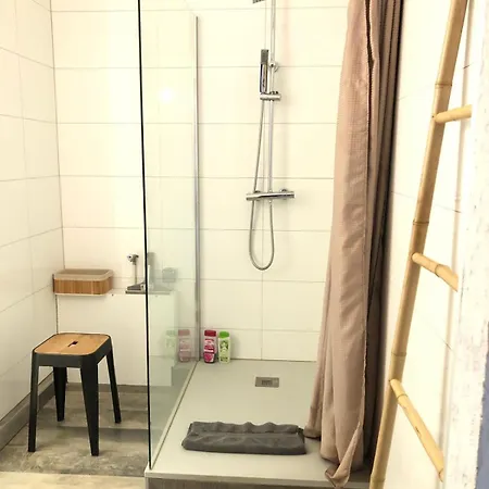 公寓 Melvyn - Central, Balcon